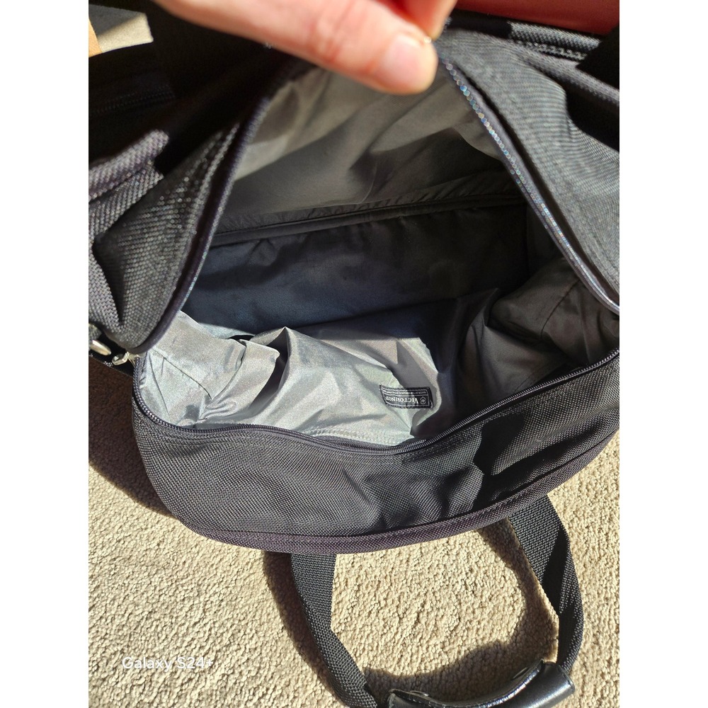 Victorinox Swiss Army Black Ballistic Nylon Travel Bag Organizer Shoulder Strap - Picture 5 of 9